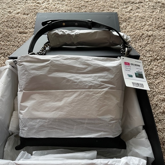 Limited Edition-Authentic NWT Chanel black Embellished small Gabrielle bag - Picture 10 of 12